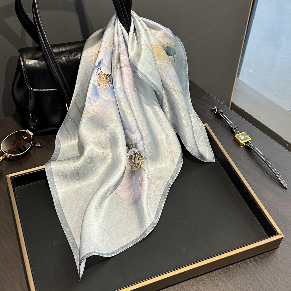 100% Pure Silk Scarf Women Neck Foulard Square Headband Scarves Bandana Fashion New Hijab Print Poncho Scarves Pashmina 53cm