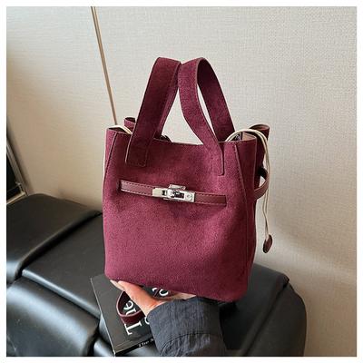 Suede Bag Women's Autumn and Winter New Niche Shoulder Messenger Bag Matte Retro Portable Bucket Bag