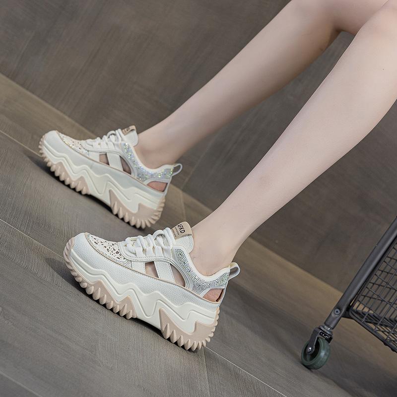 2025 summer new leather breathable casual trend women's shoes trend thick-soled versatile rhinestone sandals women