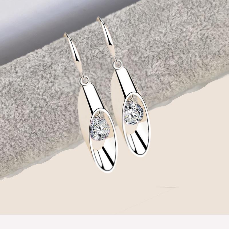 Korean Style Elegant Pendant Earrings with Swing Crystal Stone for Women Simple Design Versatile Earrings Jewelry Gifts