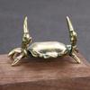 1 Pcs Crab Figurine Toy Ornament Alloy Weightlifting Crab Pen Holder Organizer Bronze Crab Sculpture Statue Desktop Ornament