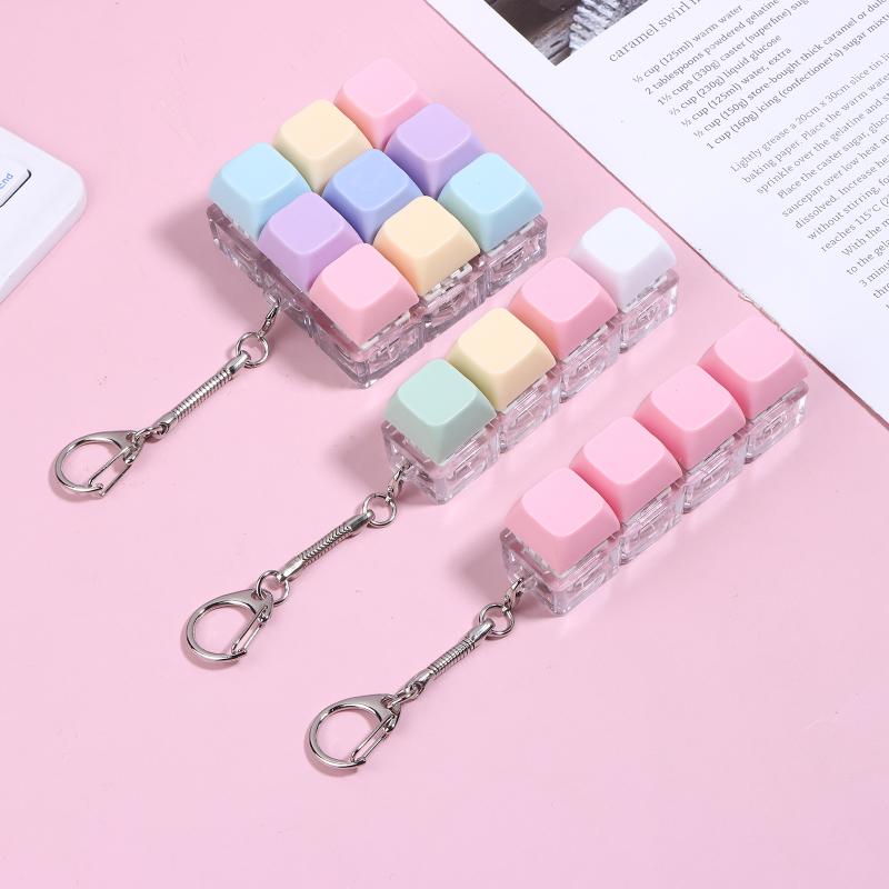 Stress Relief Fidget Keychain Keyboard Keycap DIY Clicker Toy 1PC Handheld Gadget for Work Study Travel School