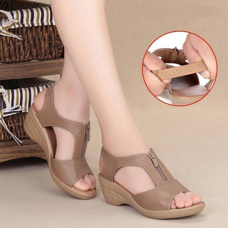 Comfortable Soft Soled Mother's Shoes Large Slope Heel Women's Shoes Casual Sandals