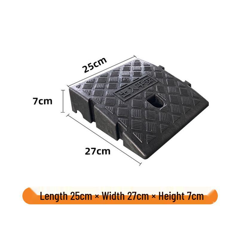 Non-Slip Plastic Curb Ramp for Cars and Stairs
