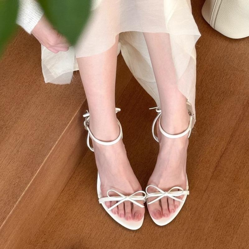 New High-heeled Shoes Round-toed One-line Sandals with Exposed Toes and Thin Heels