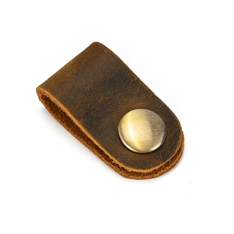 Practical Small Gifts, First Layer Cowhide Hub, Earphone Cable Buckle, Storage Buckle, Gift Winder, Data Cable Accessories.