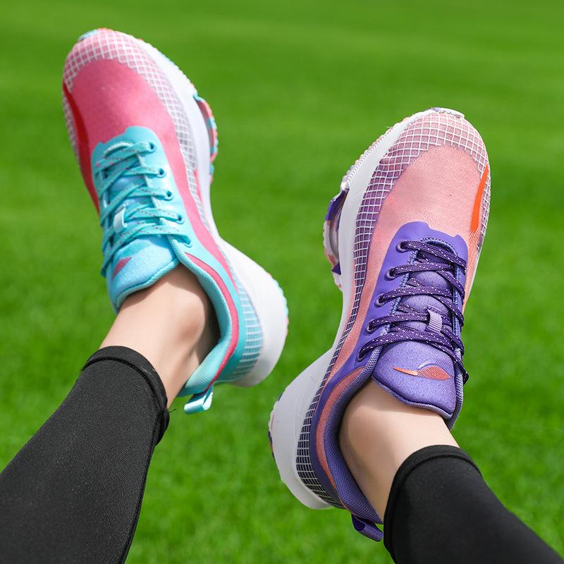 

New teen couple running shoes women s Pegasus breathable air cushion marathon racing men s sports shoes 44