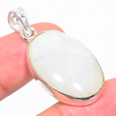 Natural Rainbow Moonstone Gemstone 925 Sterling Silver Pendant 1.62" N8u76