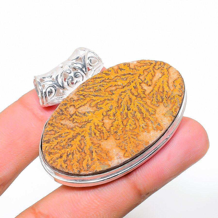 

Psilomelaine Dendritic Gemstone Handmade Ethnic Jewelry Pendant 1.58 VR-1390