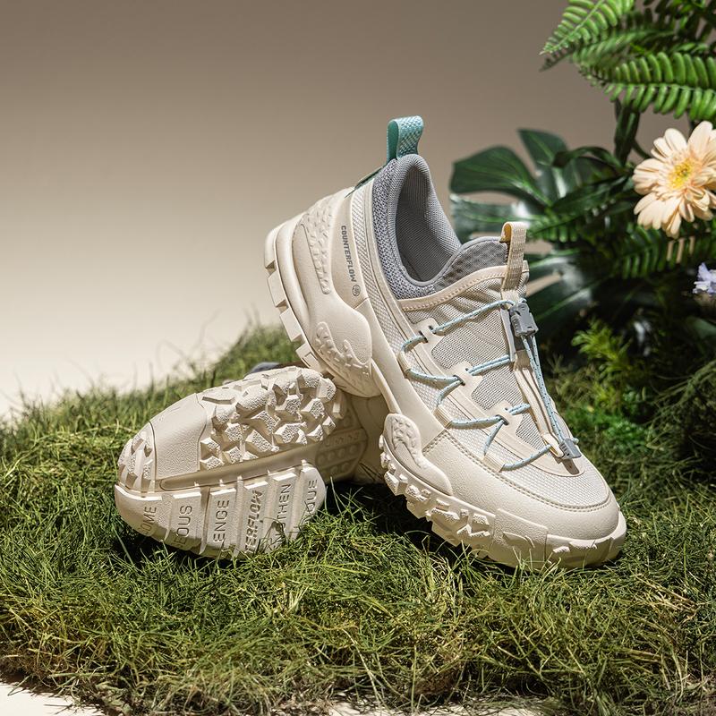 new LiNing CF Tracing, Forest Environment Low Top Hiking Shoes Women's Beige Gray