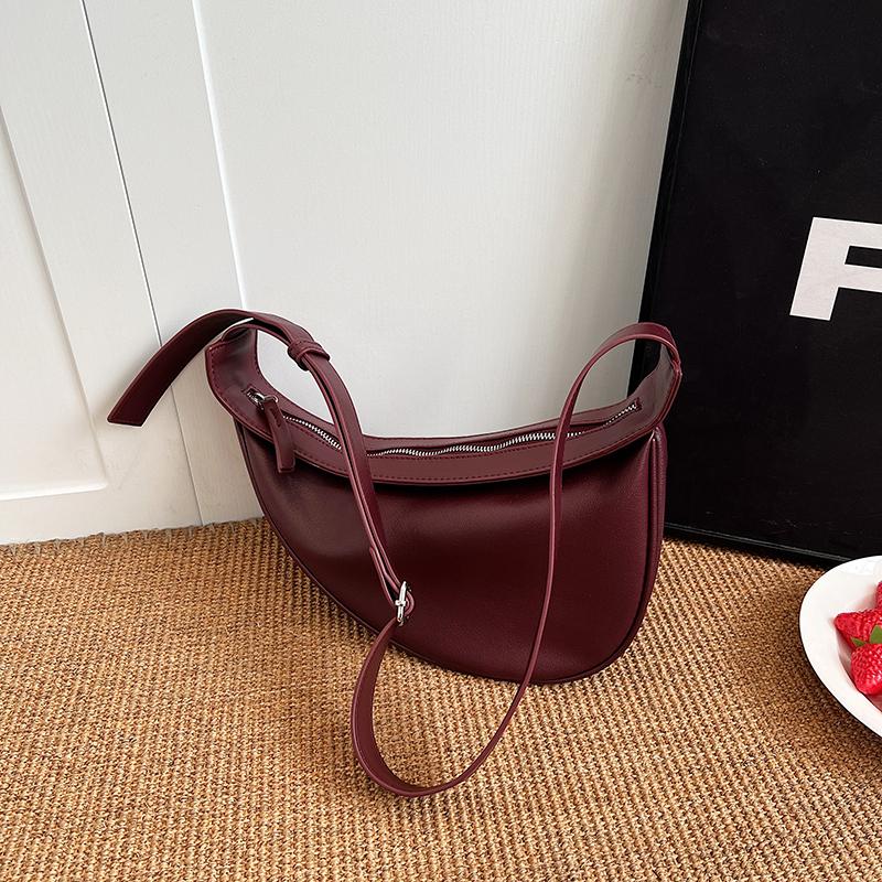 PU Saddle Shoulder Bags for Women Monochromatic Crossbody Bags Zipper Simple Original Design Versatile High Quality Fashionable