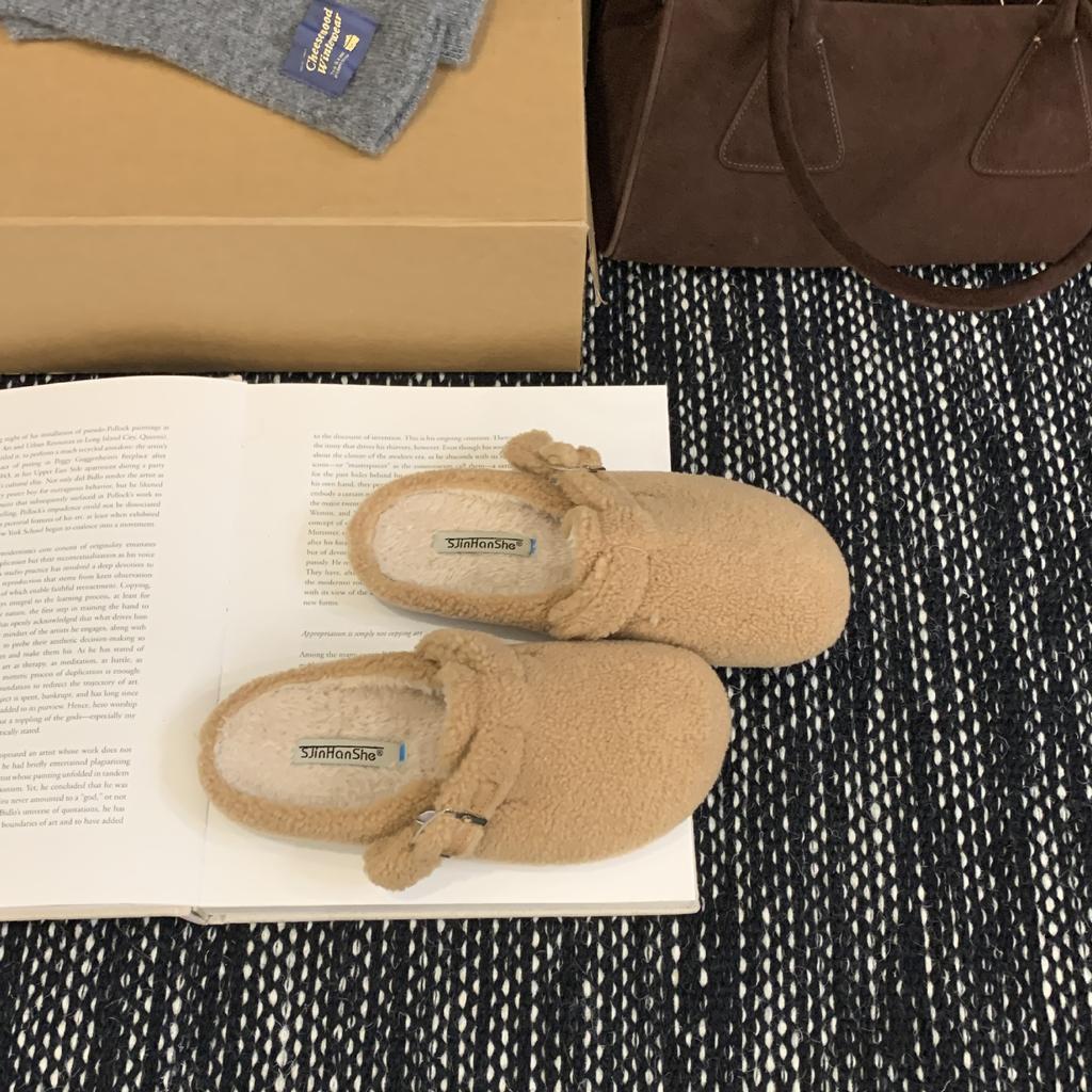 2025 Autumn and Winter New Round Head Lamb Wool Belt Buckle Thick Bottom Bag Head Lazy Wearing Women's Slippers