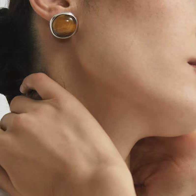 Melanoid Oval Tiger Eye Stud Earrings: Versatile Light Luxury Design for Women