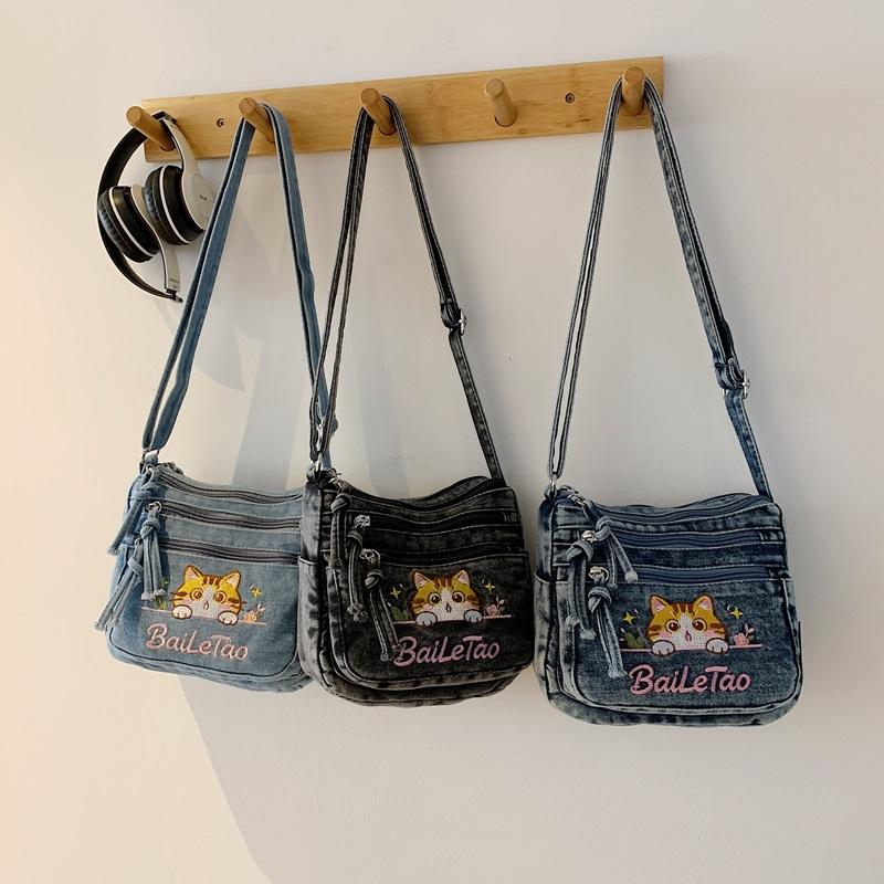 Koreanische Version Denim Crossbody-Tasche mit süßer Katzenstickerei – Verstellbarer Riemen, Kleine Sling-Tasche mit mehreren Taschen für Damen