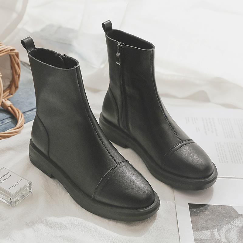 Nya subtrendiga korta stövlar Martin boots Brittisk stil Internetkändis Snygga Motorcykel platta vita tunna stövlar