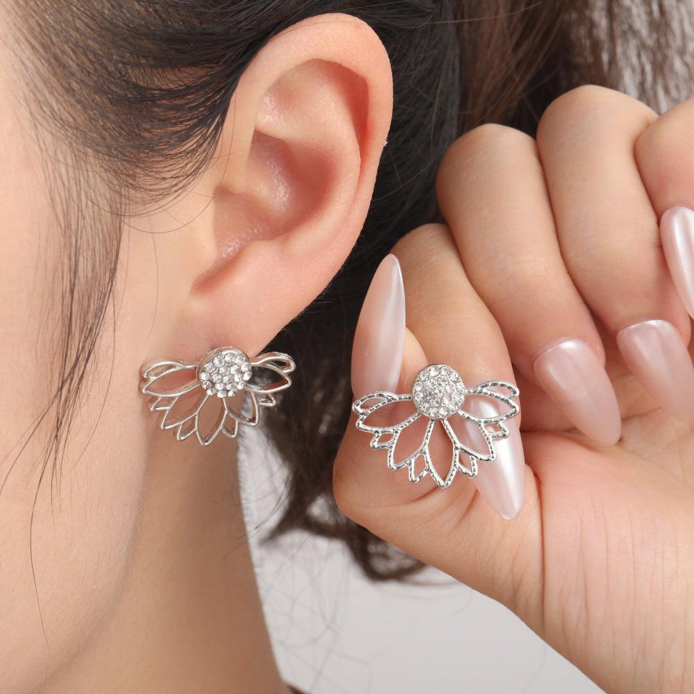 Copper Color Lotus Women s Stud Earrings Hollow Geometric Statement Small Earrings Rhinestone Tiny Ear Zircon 2025 new