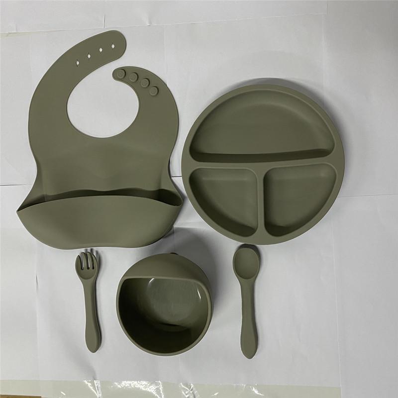 Silicone Baby Tableware Set: Bowl, Fork, Spoon, Plate with Suction Cup