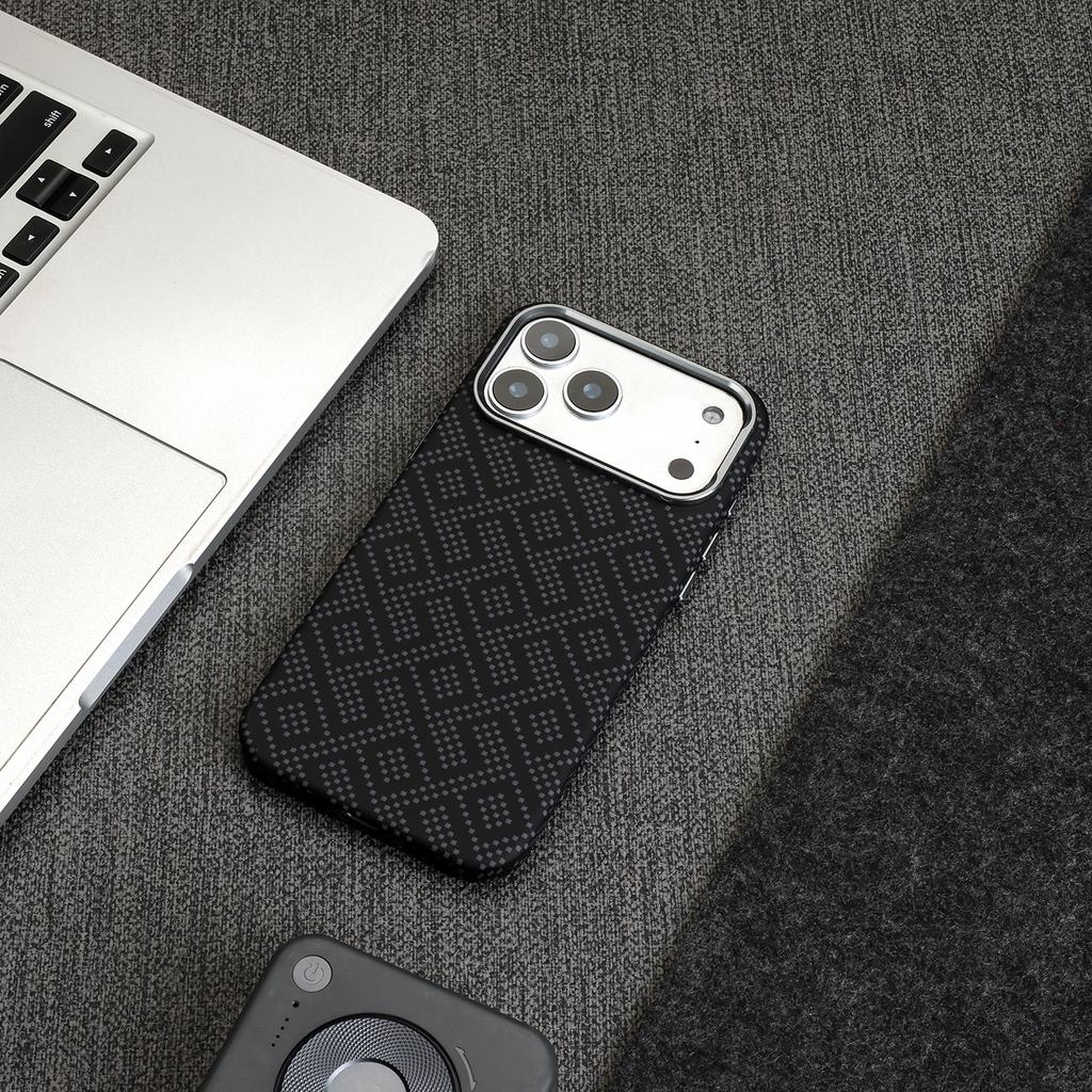 Carbon Fiber Kevlar Texture PC For Magsafe Phone Case For iPhone 17 Air 16 15 14 13 Pro Max Frosted Bumper Magnetic Cover