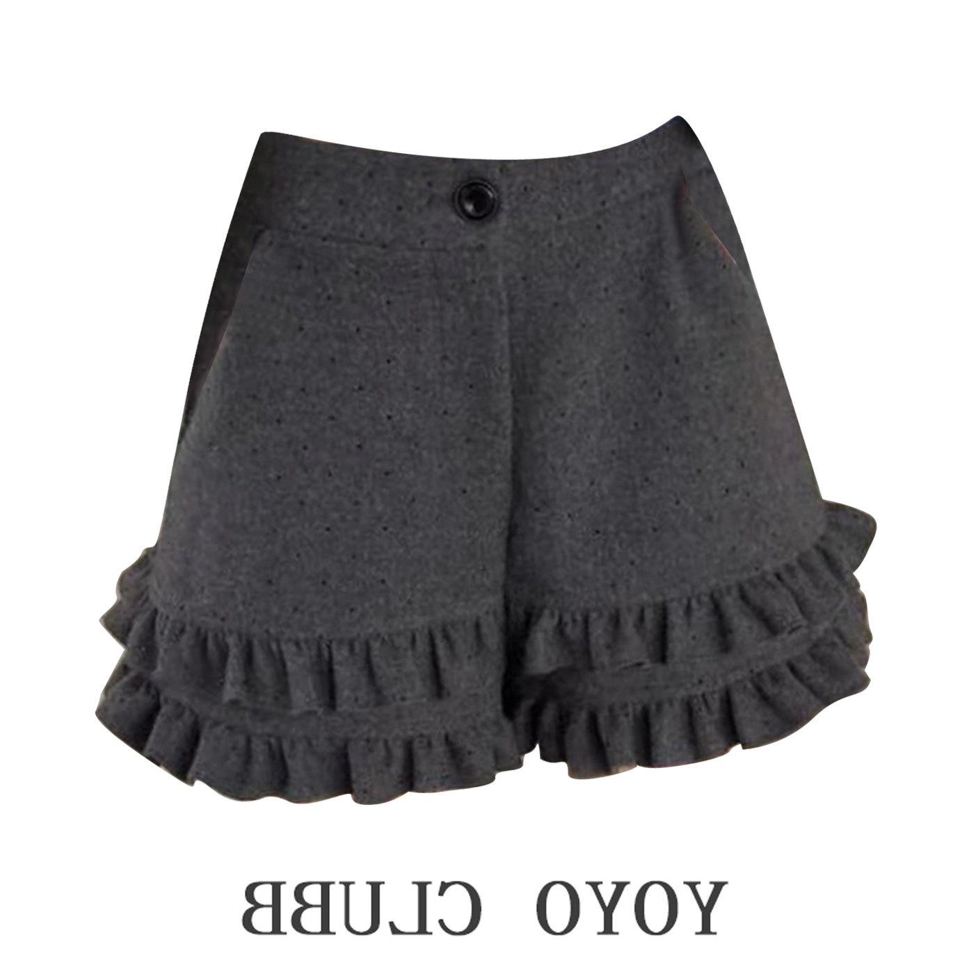 

YOYOCLUBB Gray High-Waisted Lace Wide-Leg Shorts for Curvy Girls, Slimming and Versatile Autumn/Winter Outerwear. Medium