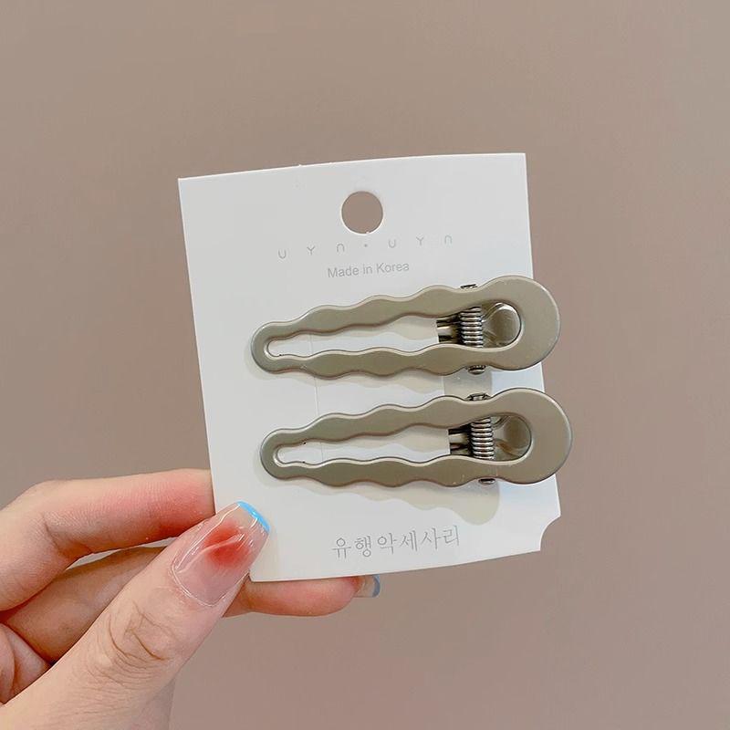 Autumn & Winter Coffee Hair Clip: Women's Seamless Duckbill, BB & Bangs Clips