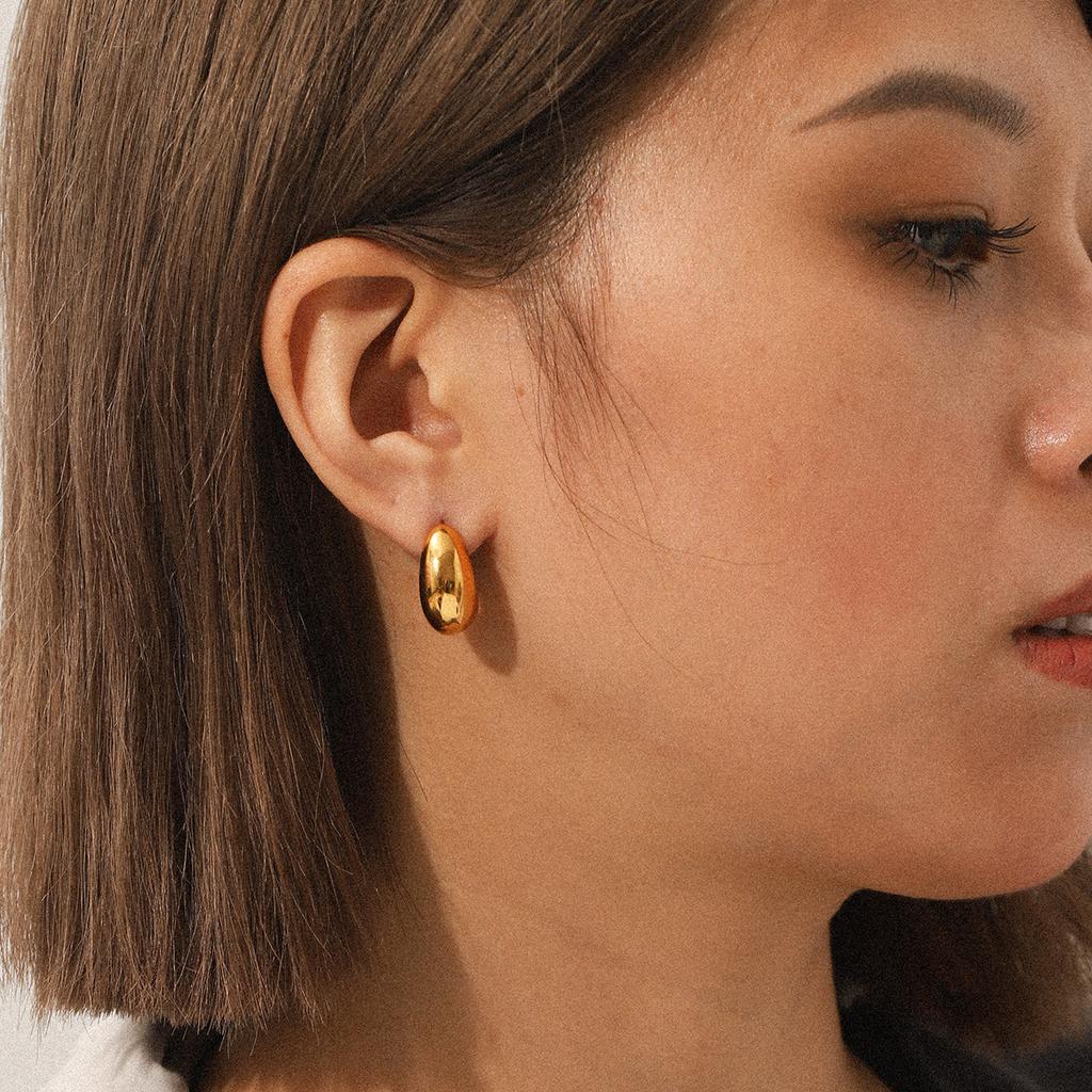 18K Gold C-shaped Stainless Steel Earrings with Zircon Inlay, Stylish Light Luxury Titanium Steel Ear Jewelry