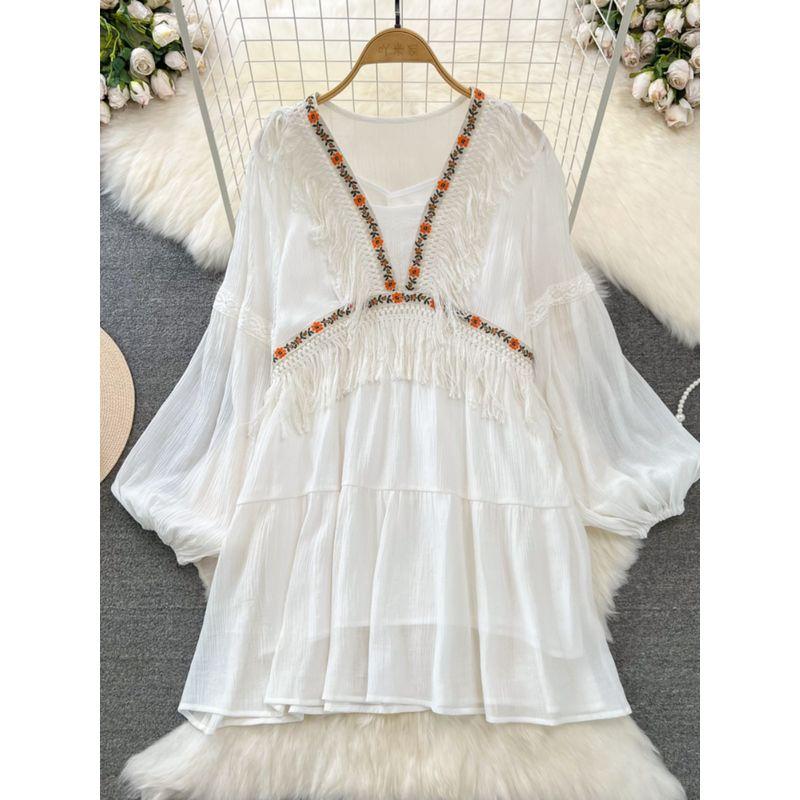 Lantern Sleeve Tassel V-neck Patchwork Loose A- line Dress