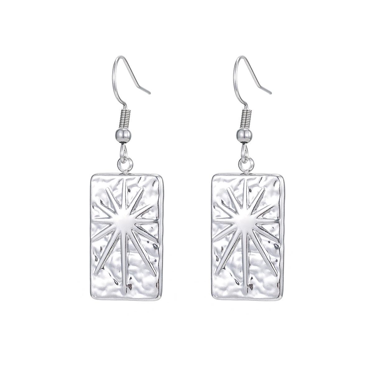 

Комплект из серег и подвески Radiant Star из нержавеющей стали, ювелирные изделия Starburst CZ для женщин, дизайн «Космическое ночное небо»