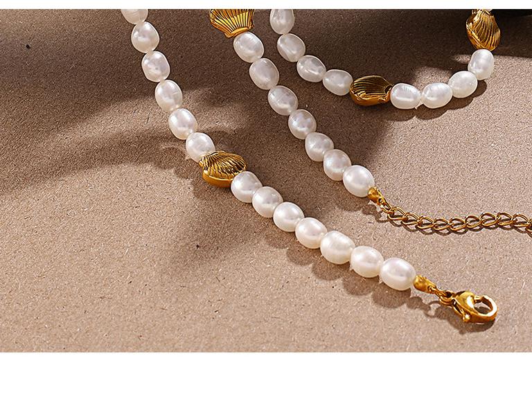 High-End Freshwater Pearl Necklace with Ocean-Inspired Seahorse and Turtle Design In Women's Titanium Steel