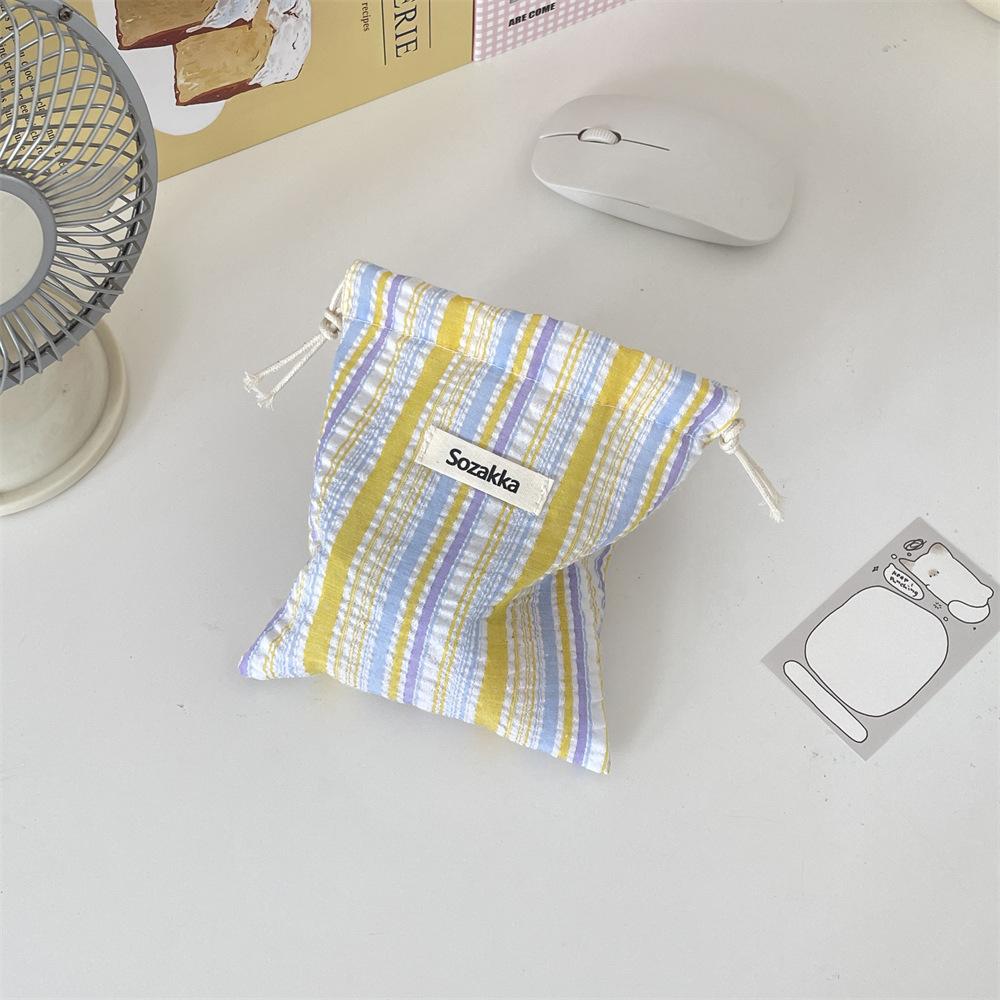 Cute Striped Polyester Drawstring Pouch Travel Makeup Organizer Bag for Cosmetic Lipstick Key Credit Card Holder Case Coin Purse