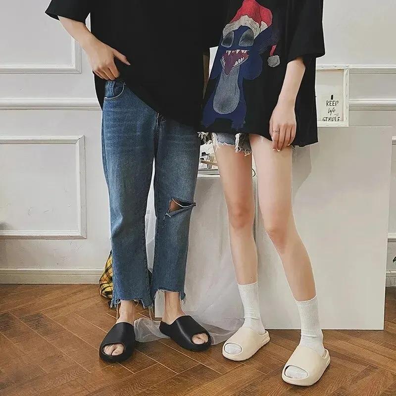 Fashion Summer Women Slippers Men Sandals Casual Beach Shoes Soft Bottom Slides Thick Platform EVA Anti-Slip Home Slippers Chaussure