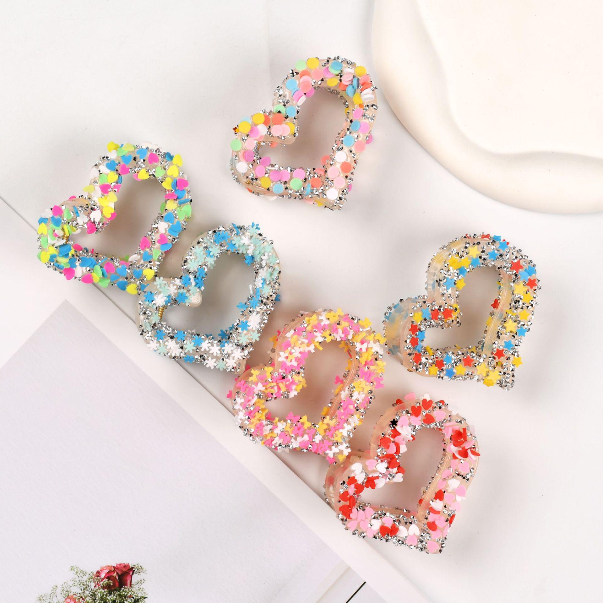 

Valentine s Sweet Heart Water Jelly Hair Clip - Fashionable Love Heart Ponytail Claw Clip