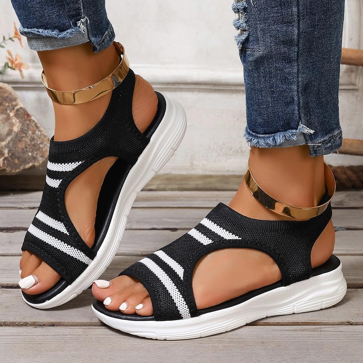

Foreign trade fly-woven thick-soled casual sandals 2025 summer new large-size women s shoes European and American fashion hollow fish mouth sandals 36 чорний
