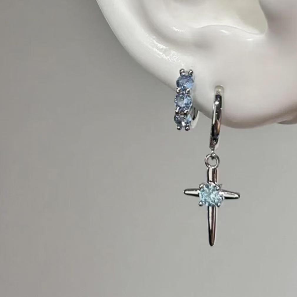 Exquisite Sparkle Zirconia Cross Stud Earrings – Fresh, Sweet, Fairy-like Design, Versatile Fashion Accessory