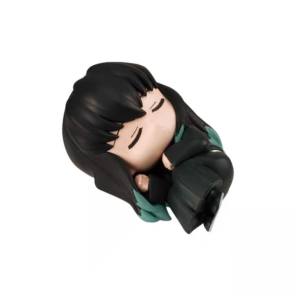 Modèle de Collection Gacha Authentique Demon Slayer Poupée Position Couchée Mignonne Décor de Table Figurine d'Action Tomioka Giyuu Jouets