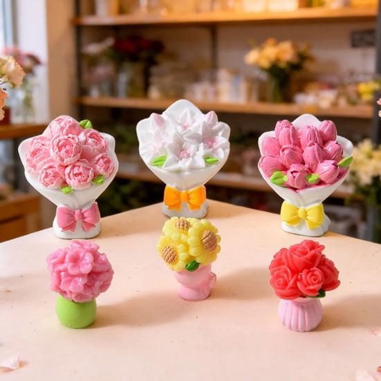 Yousheng Miniature Dollhouse Flower Bouquet Accessories Mini Artificial Resin Rose Tulip Sunflower Lily Flower Figurine for DIY Garden Bonsai Micro