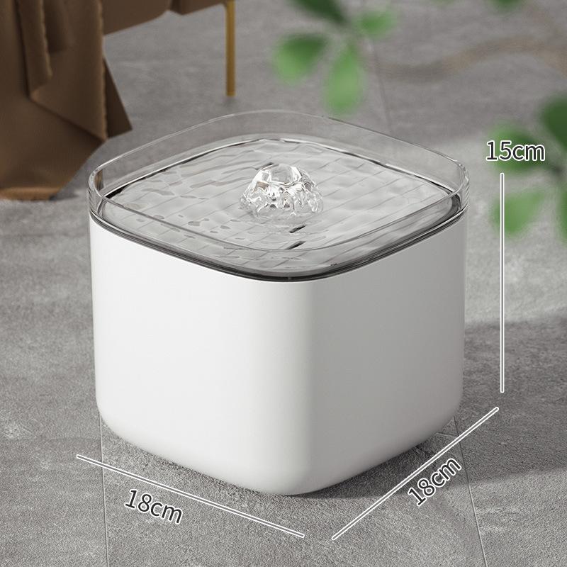 Hot Sale Automatic Cat Fountain Water Dispenser Luxury Safe Chargeable Smart Water Fountain Cat Pet Drinking With Filter Pump