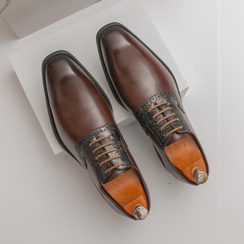 Fashion Brand Breathable Banquet Party Blok Leather Shoes British Style Men's Lace Up Comfortable Pointed Business Dress Leather Shoes