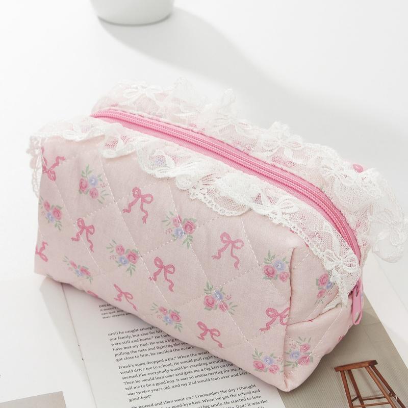 Makeup Organizer Bag Large Capacity Ruffled Edge Bow Floral Print Pen Storage for School Travel Work