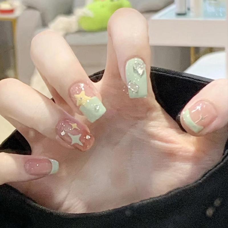 

Cute Cartoon Short Coffin Press-On Nails - Removable Dopamine Manicure Tips Gel Polish Set