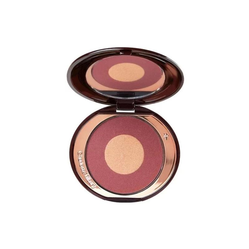 Charlotte Tilbury Cheek To Chic Walk of no shame