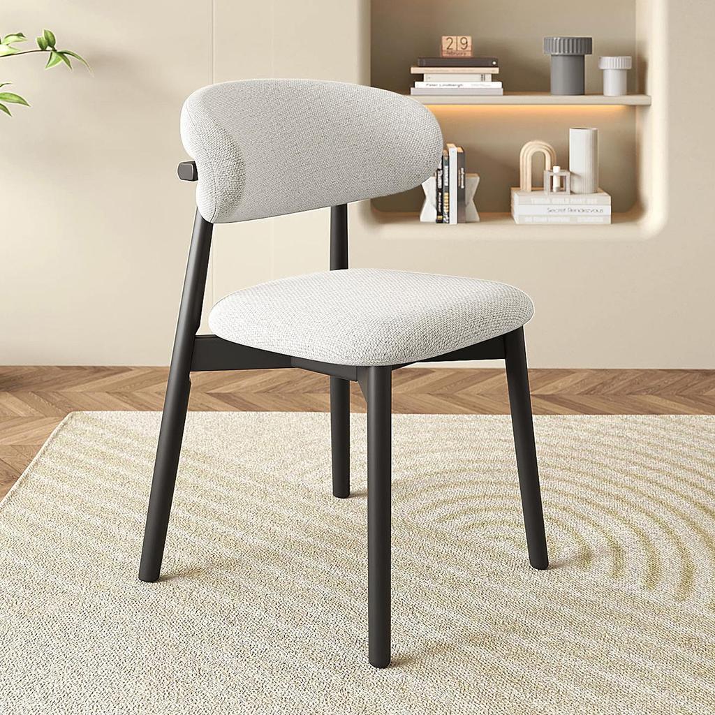 Nordic Modern Minimalist Solid Wood Dining Chair with Soft Pack Backrest - Comfortable Light Luxury Ram's Horn Design for Home, Restaurant, and Hotel.