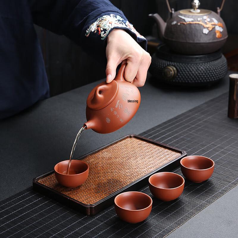GOWKE Purple Clay Travel Tea Set (1 Pot, 4 Cups)