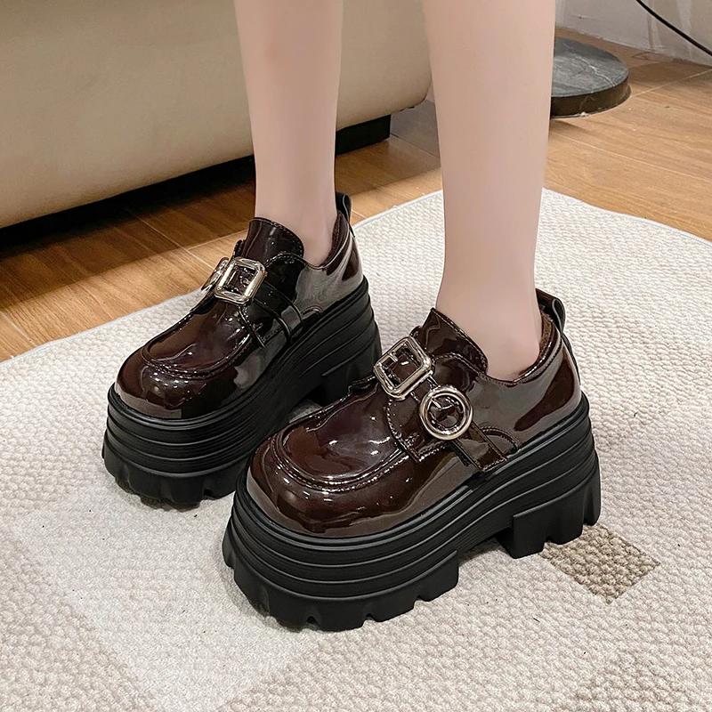 Fashion New Patent Leather Spring High Brand Autumn Platform Wedge Women Chunky Sneaker Pumps Fashion Winter Warm Buckle Strap Shoes