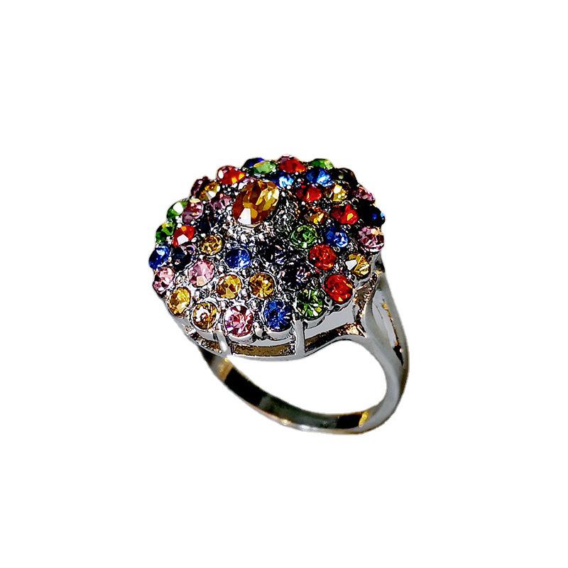 Rongyu Starry Night Dazzling Ring: European & American Style Colored Diamond Flower Ring