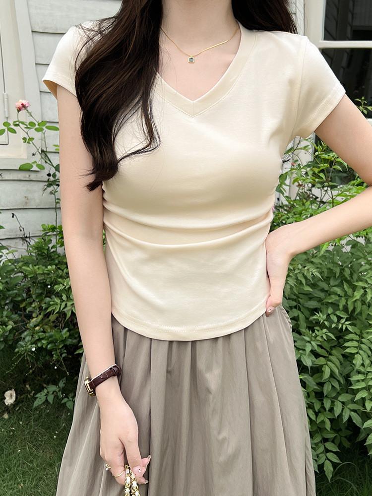 Cotton Short Sleeve T Shirt For Women With Pleated Design And Slim Fit For Casual Wear
