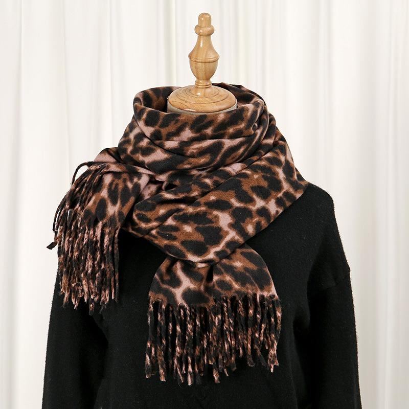 New Fashion Leopard Print Scarf Women's Winter Versatile Thickened Imitation Cashmere Shawl Dual-purpose Scarf