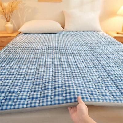 Thickened Milk Velvet Mattress Topper