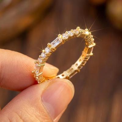 Dainty Inlaid Zircon Ring For Women Gold Plated Round CZ Crystal Copper Finger Ring Party Wedding Daily Wear Minimalist Zircon