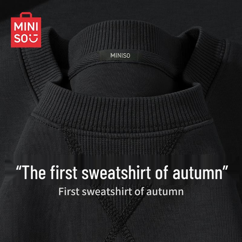 

MINISO Men s American College Style Heavyweight Crew Neck Pullover Sweatshirt XL