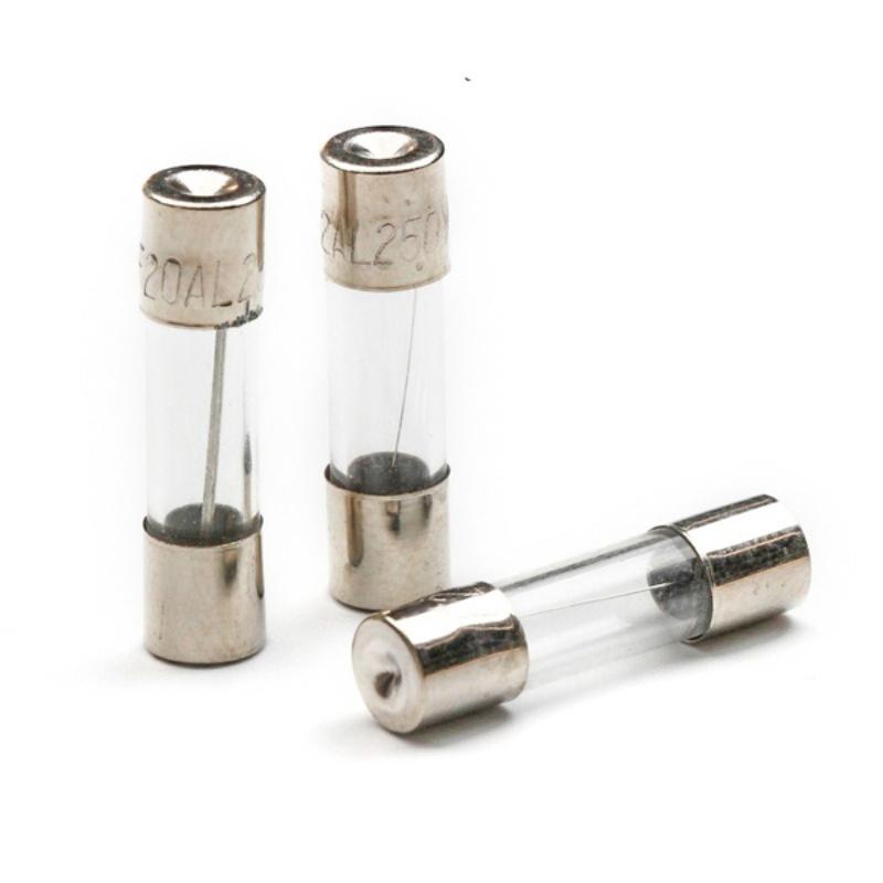 100Pcs Fast-blow Glass Tube Fuses 5*20 Household Fuses Car Glass Tube Fuses Assorted Kit 5X20 with Box Fusiveis 0.1A-30A Fuse Holders1